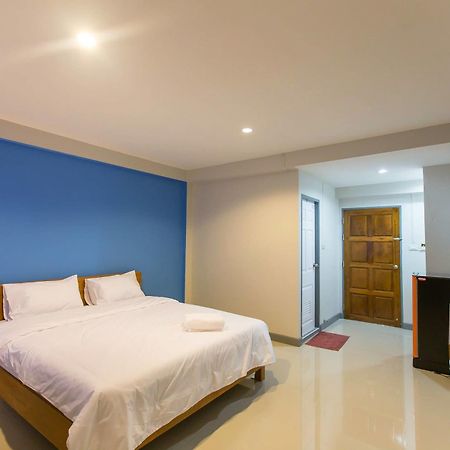 เอสทรี รูม S3 Room สัตหีบ Kültér fotó